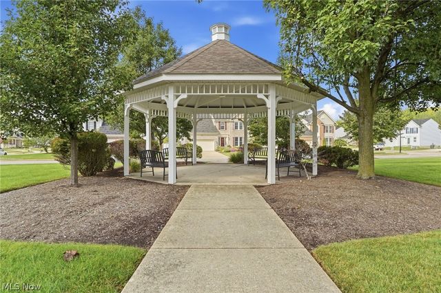 101 Colonial Drive, Painesville Twp, OH 44077