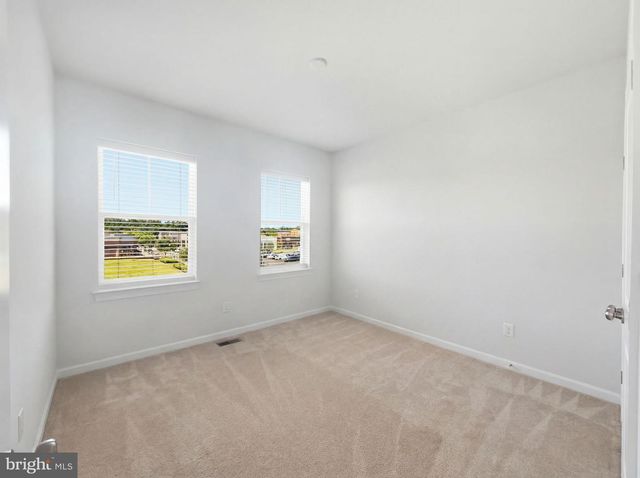 14915 RIVER WALK WAY, Woodbridge, VA 22191