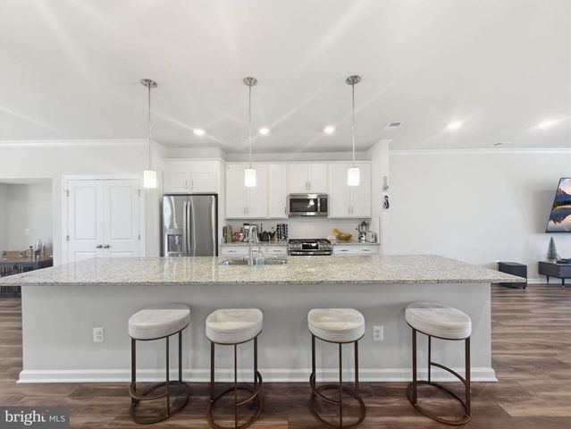 14915 RIVER WALK WAY, Woodbridge, VA 22191