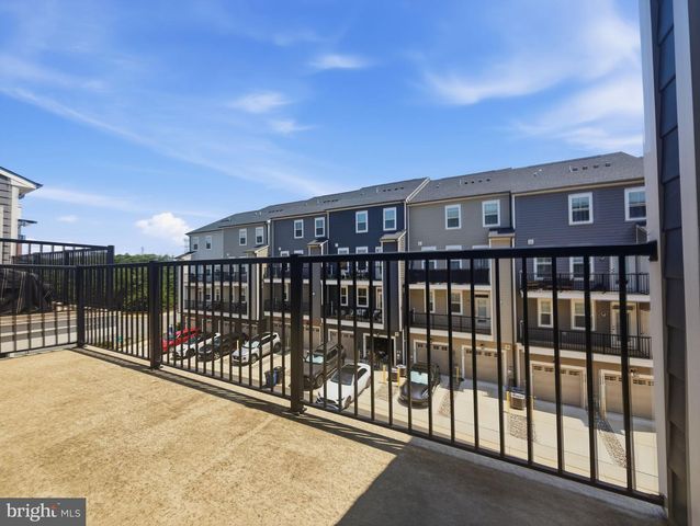 14915 RIVER WALK WAY, Woodbridge, VA 22191