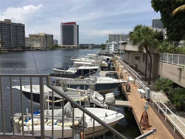 1965 S Ocean Drive 18C, Hallandale Beach, FL 33009