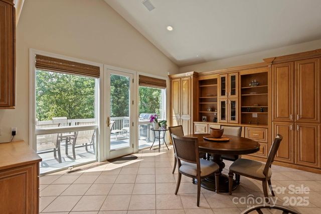 101 Beckwood Court, Flat Rock, NC 28731