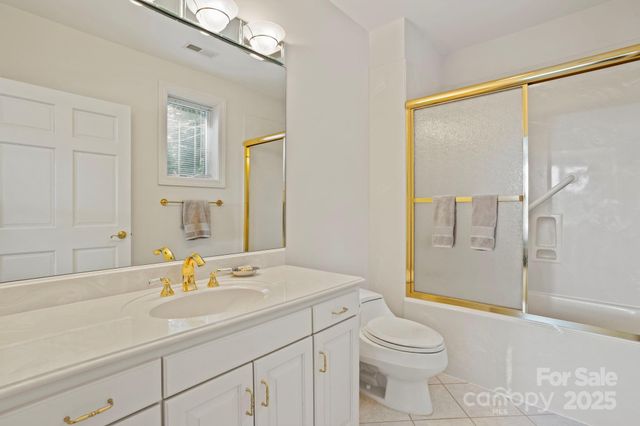 101 Beckwood Court, Flat Rock, NC 28731