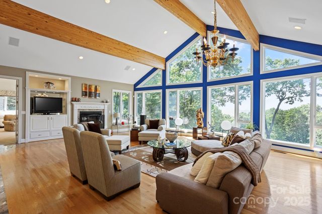 101 Beckwood Court, Flat Rock, NC 28731