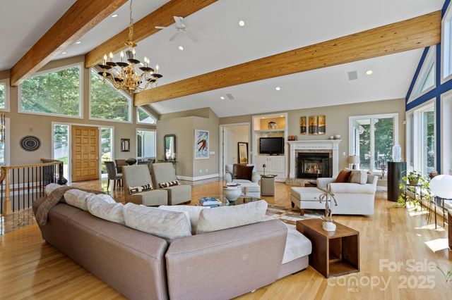 101 Beckwood Court, Flat Rock, NC 28731