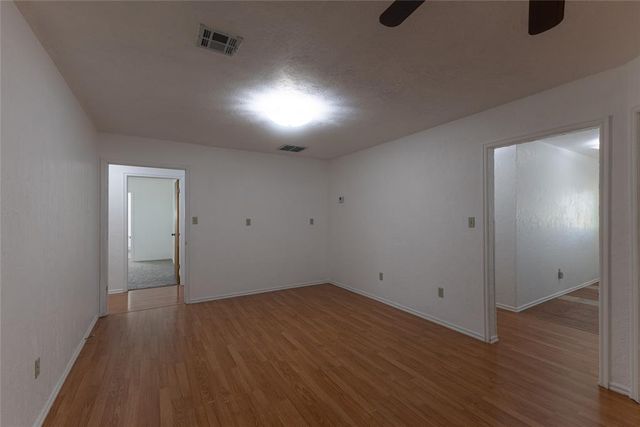 334169 E 1010 Road, Harrah, OK 73045