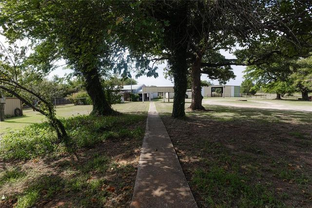 334169 E 1010 Road, Harrah, OK 73045