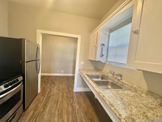 116 Cornell, San Antonio, TX 78201