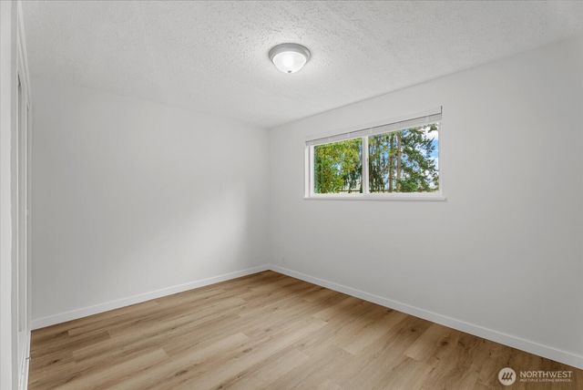 31344 13th Ave S, Federal Way, WA 98003