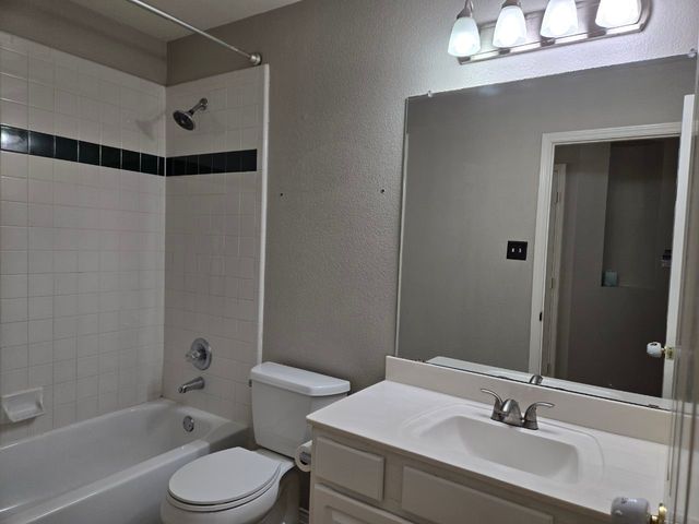 2004 Saint Anne Drive, Allen, TX 75013