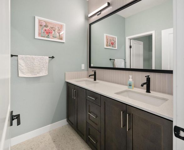 1390 Blue Port Way, Oceanside, CA 92054