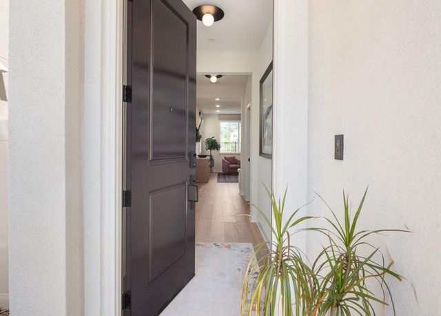 1390 Blue Port Way, Oceanside, CA 92054