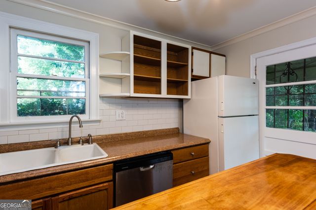 1318 Elizabeth Lane B - REAR, East Point, GA 30344