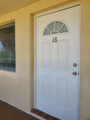 280 SW 11th Ave 18, Hallandale Beach, FL 33009