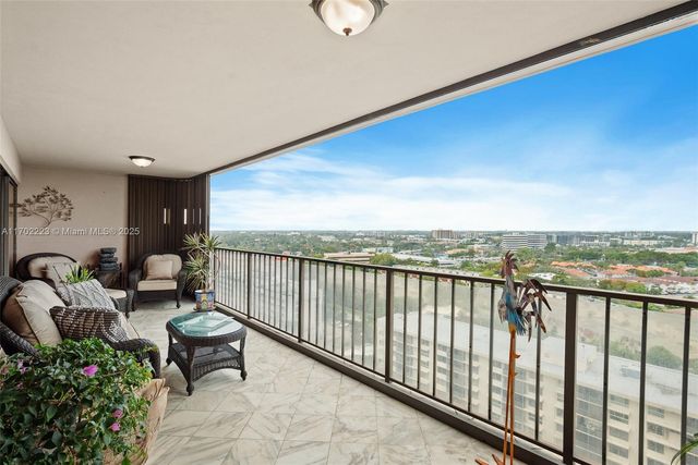 1800 NE 114th St 1710, Miami, FL 33181