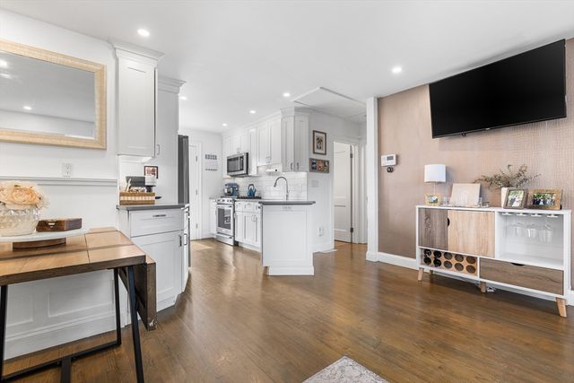 4 Porter Road, North Reading, MA 01864
