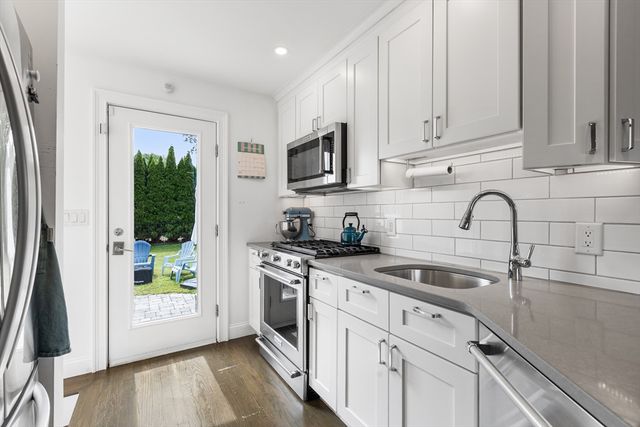 4 Porter Road, North Reading, MA 01864
