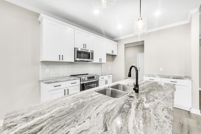 23 Wolfsbridge Loop, Cabot, AR 72023