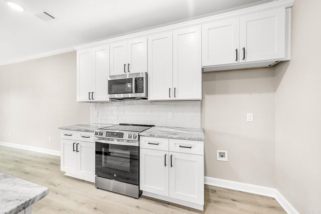 23 Wolfsbridge Loop, Cabot, AR 72023