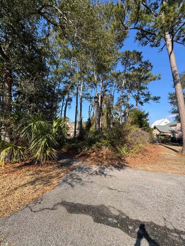 958 Tiffany Ln., North Myrtle Beach, SC 29582