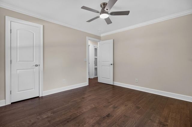 238 6th Avenue, Mount Pleasant, SC 29464