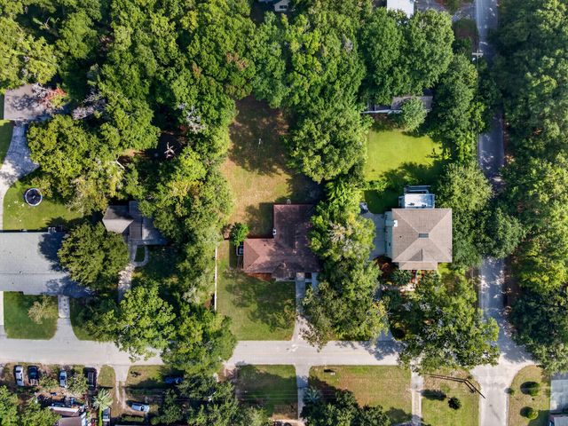 238 6th Avenue, Mount Pleasant, SC 29464