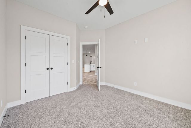 495 Ridge Top Ct, Clarksville, TN 37040