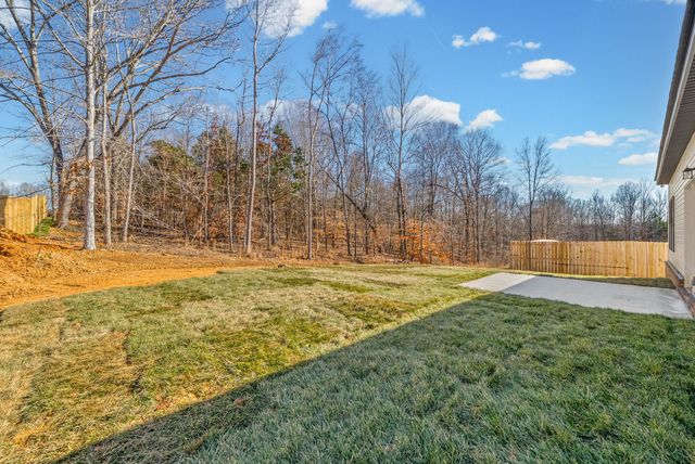 495 Ridge Top Ct, Clarksville, TN 37040