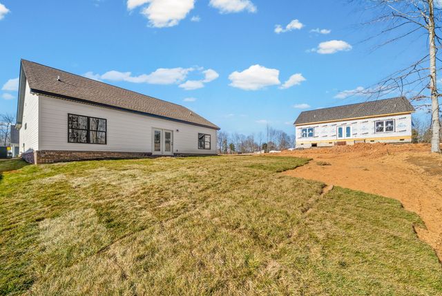 495 Ridge Top Ct, Clarksville, TN 37040