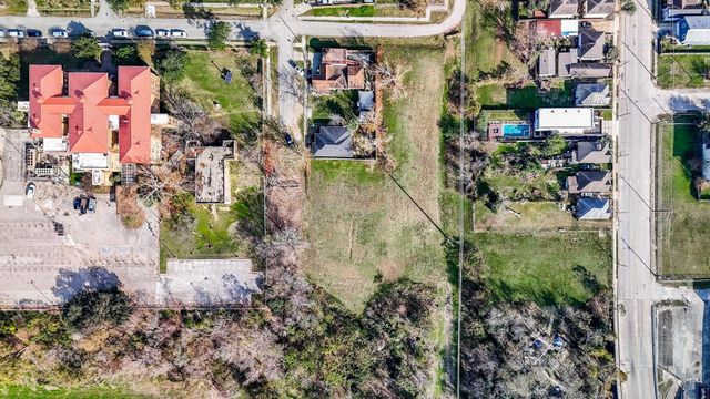 1917 Thomas Street, Houston, TX 77009