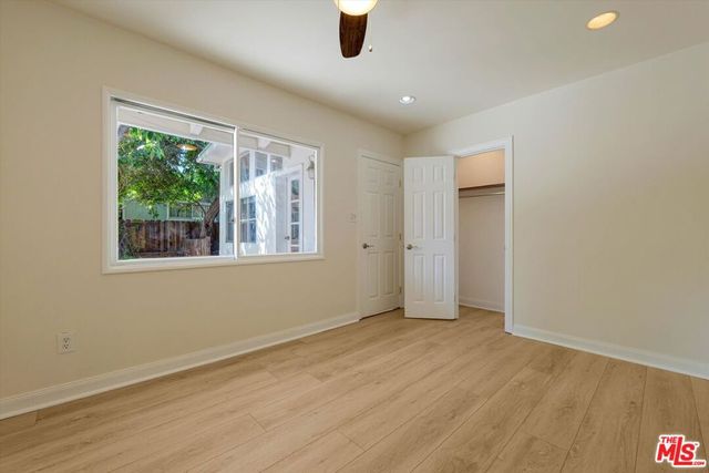 22750 Clarendon Street, Woodland Hills, CA 91367