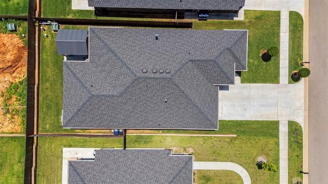 408 Vista Drive, Yukon, OK 73099