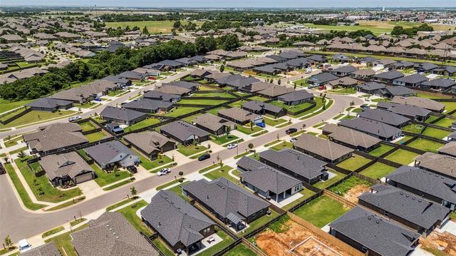 408 Vista Drive, Yukon, OK 73099