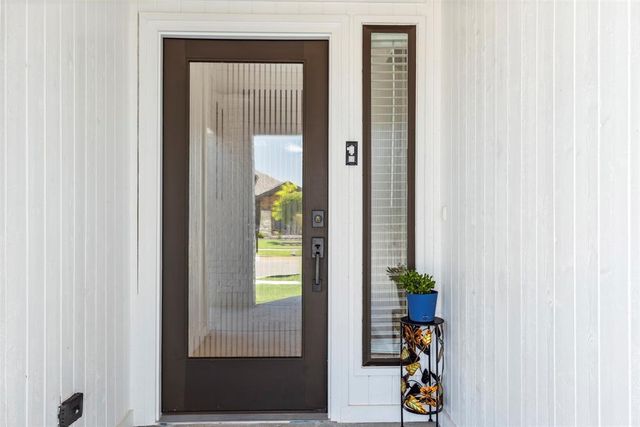 408 Vista Drive, Yukon, OK 73099