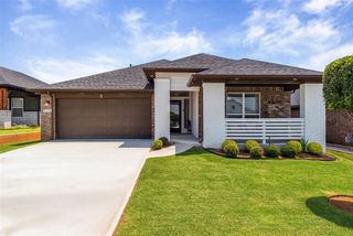 408 Vista Drive, Yukon, OK 73099