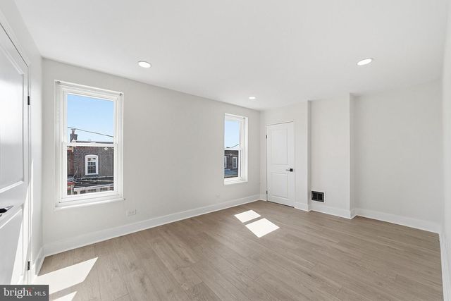 3411 AINSLIE ST, Philadelphia, PA 19129