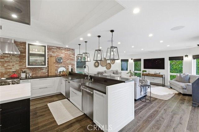 1307 Curtis Avenue, Manhattan Beach, CA 90266