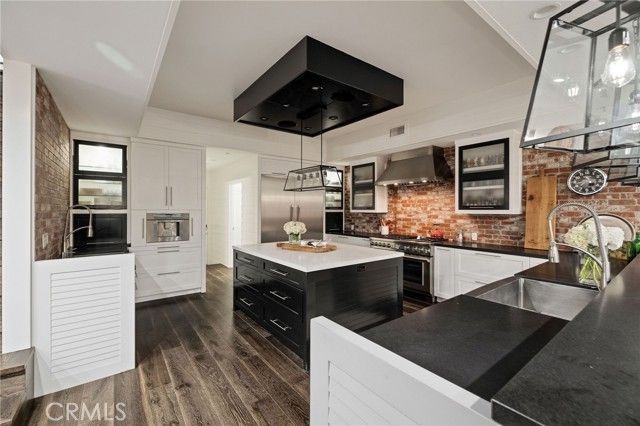 1307 Curtis Avenue, Manhattan Beach, CA 90266