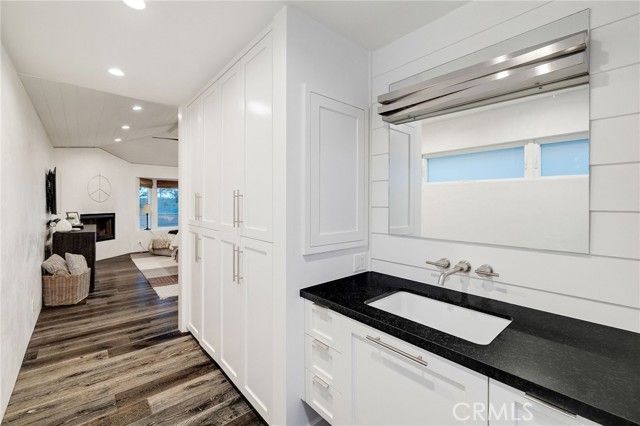 1307 Curtis Avenue, Manhattan Beach, CA 90266