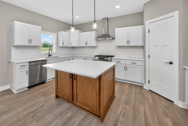 2459 SE 5th Street, West Des Moines, IA 50265