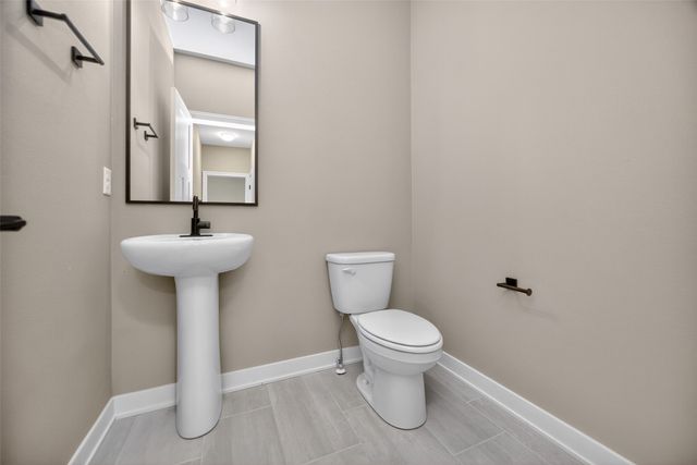 2459 SE 5th Street, West Des Moines, IA 50265
