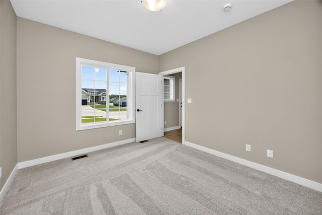 2459 SE 5th Street, West Des Moines, IA 50265