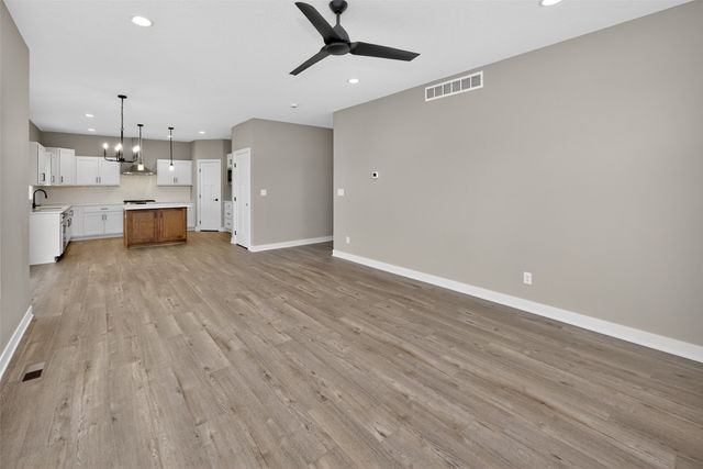 2459 SE 5th Street, West Des Moines, IA 50265