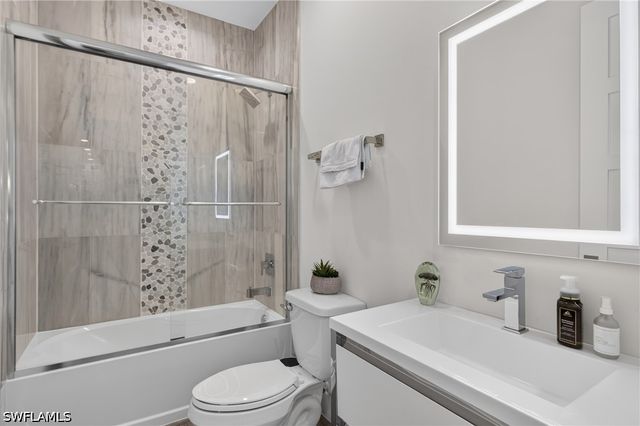 24476 Mountain View DR, Bonita Springs, FL 34135