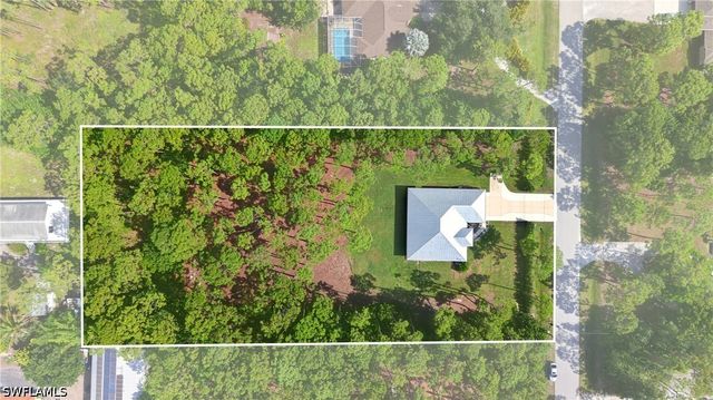 24476 Mountain View DR, Bonita Springs, FL 34135