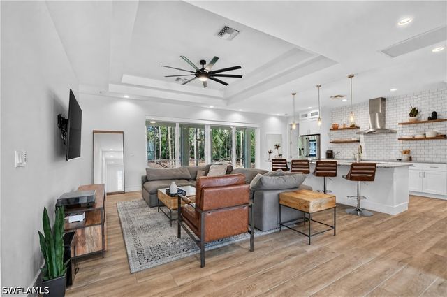 24476 Mountain View DR, Bonita Springs, FL 34135