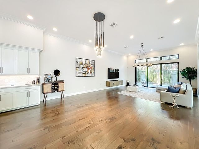 8358 VIA VITTORIA WAY, Orlando, FL 32819