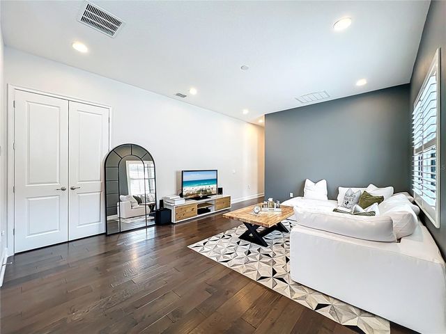 8358 VIA VITTORIA WAY, Orlando, FL 32819