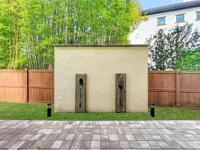 8358 VIA VITTORIA WAY, Orlando, FL 32819