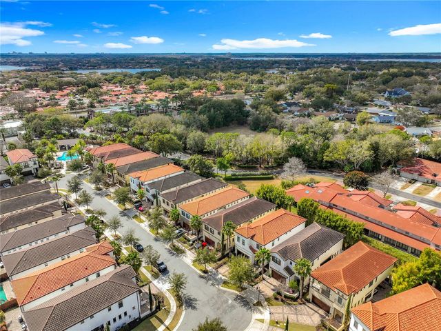 8358 VIA VITTORIA WAY, Orlando, FL 32819